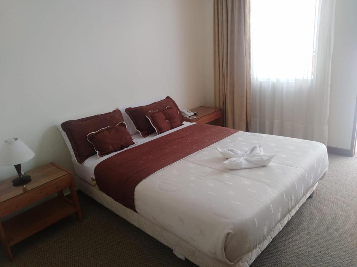 Hotel Casa La Riviera Богота Екстериор снимка
