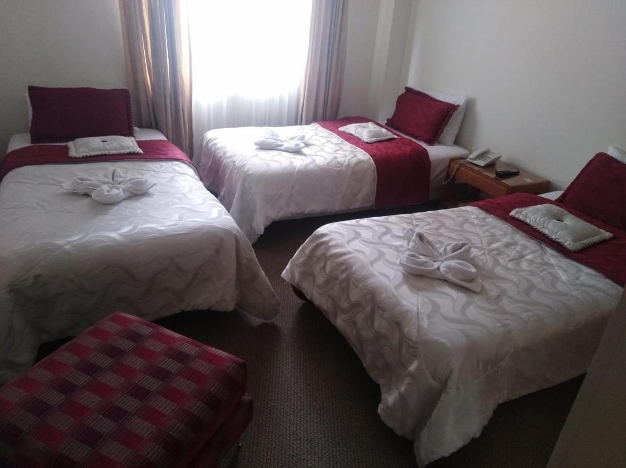 Hotel Casa La Riviera Богота Екстериор снимка