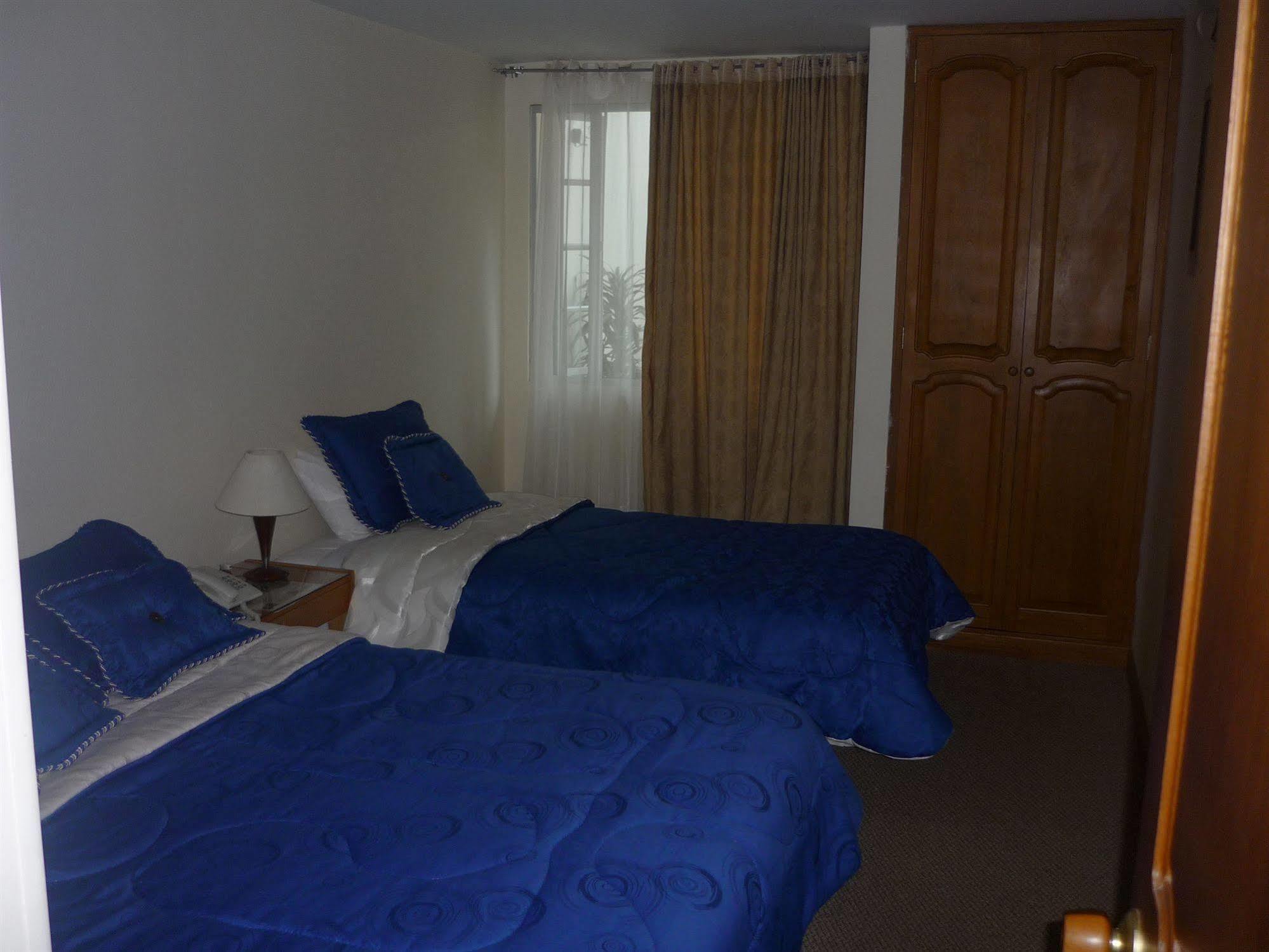 Hotel Casa La Riviera Богота Екстериор снимка
